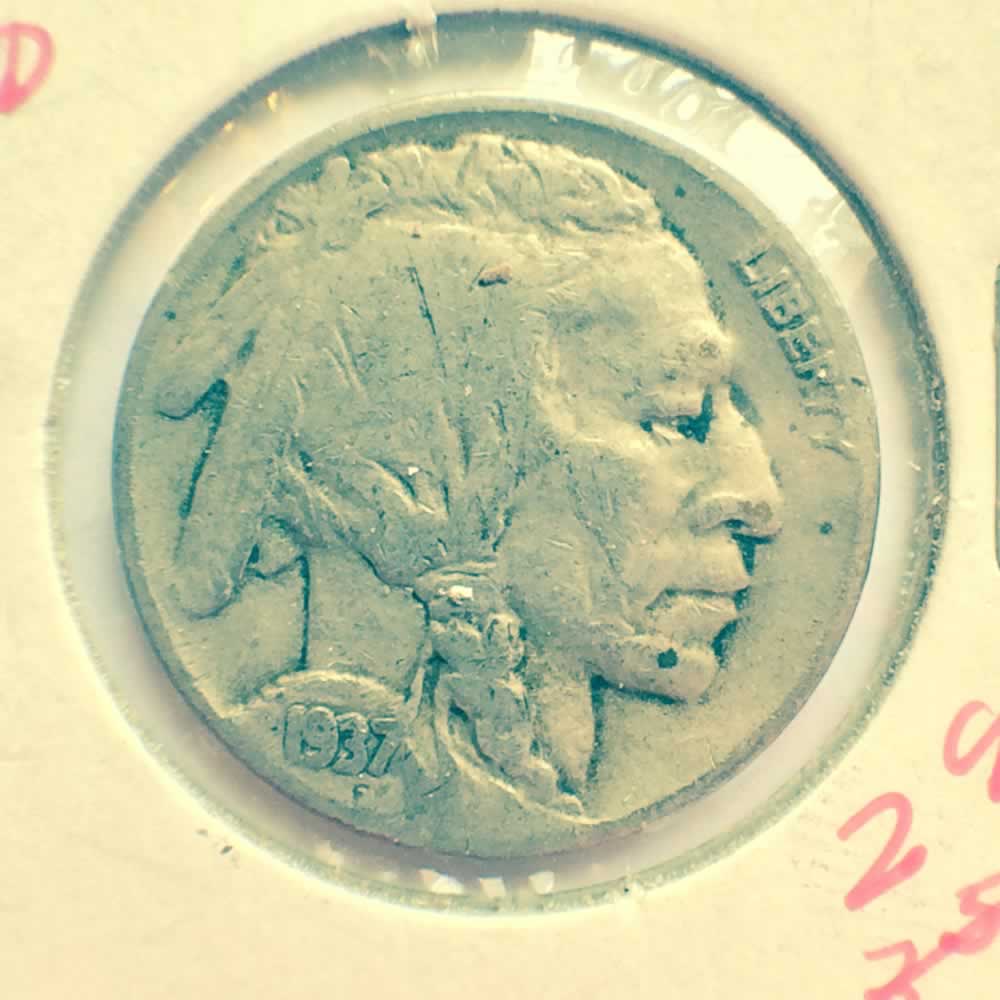 US 1937 D Buffalo Nickel ( 5C ) - Obverse
